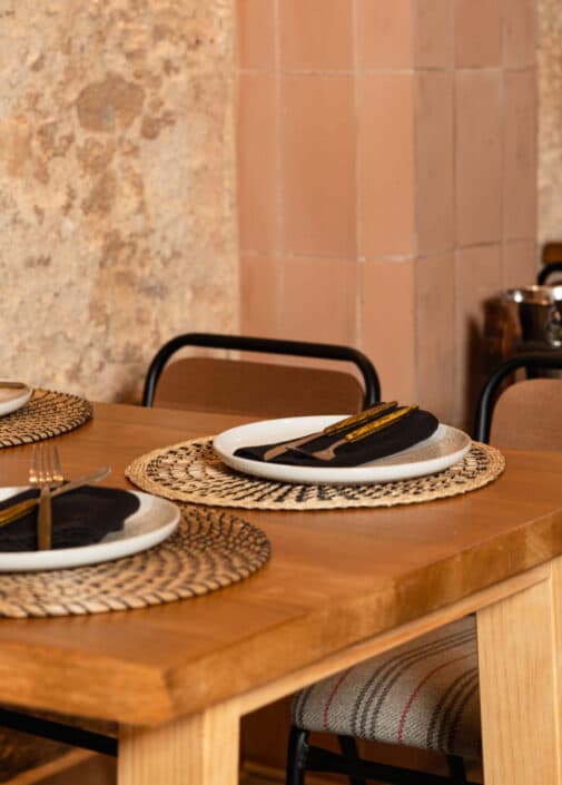 Brasal restaurante en Cádiz, restaurante de barrio con alma de brasa. 